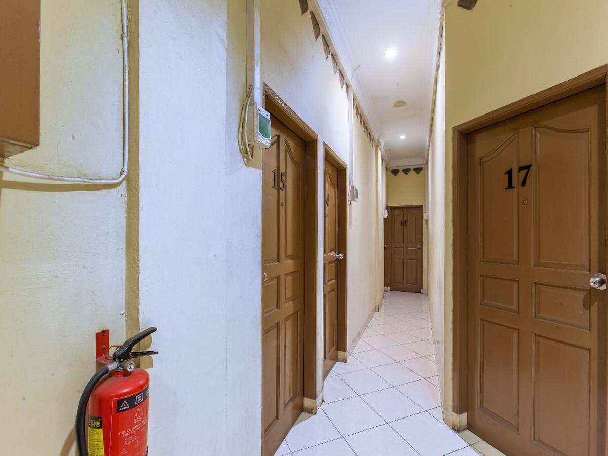 Star Inn Medan Exterior photo